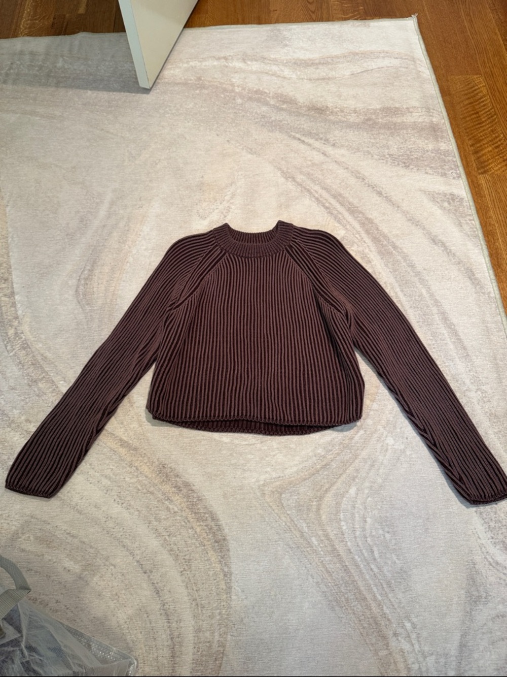 Ribbed Long-Sleeve Cropped Sweater - Brown